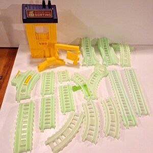 Glow In Dark Percy's Midnight Mail Delivery Thomas Train Trackmaster Incomplete